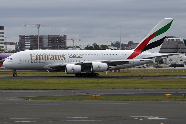 Airbus A380-800 (A6-EUG) - ON 5 DEC 2017