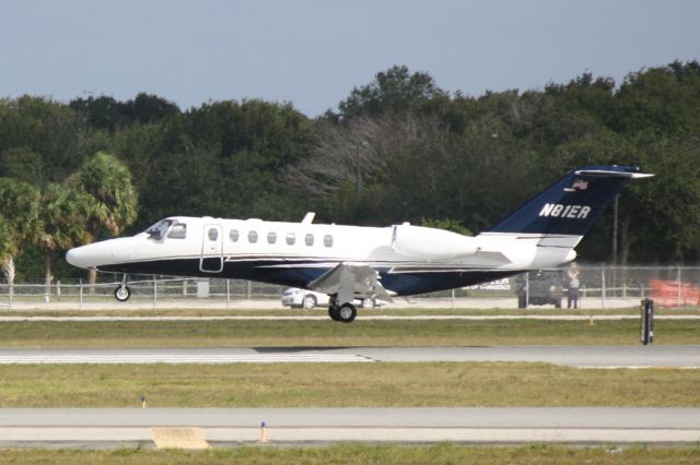 Cessna Citation CJ1 (N81ER) - Cessna Citation I (N81ER) arrives at Sarasota-Bradenton International Airport following a flight from Palm Beach International Airport