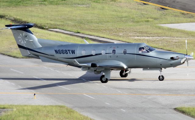 Pilatus PC-12 (N668TW)