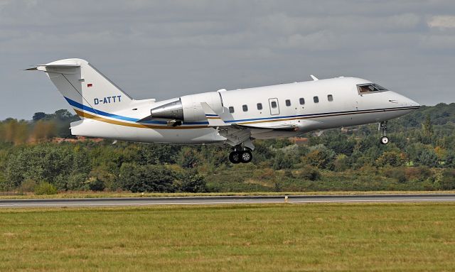 Canadair Challenger (D-ATTT)