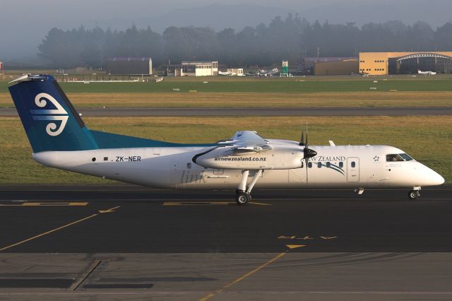 de Havilland Dash 8-300 (ZK-NER) - from my 2007 files