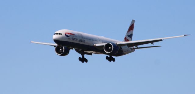 BOEING 777-300ER (G-STBA) - On short final is this 2010 British Air Boeing 777-336 (ER) from the Spring of 2022.