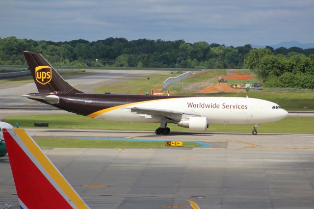 Airbus A300F4-600 (N146UP)