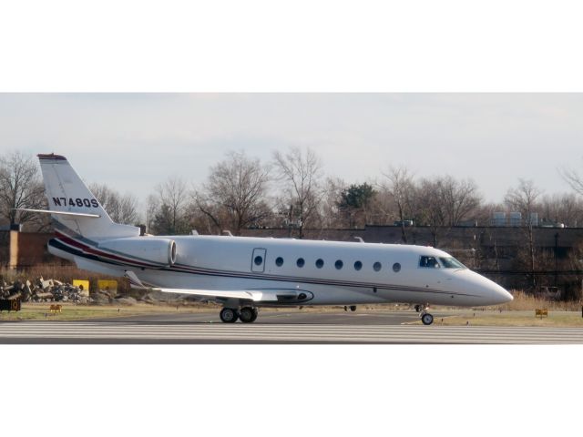 IAI Gulfstream G200 (N748QS)