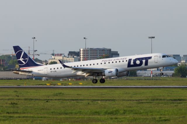 EMBRAER 195 (SP-LNL)