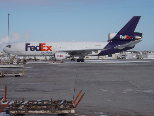 McDonnell Douglas DC-10 (N306FE) - this plane was highjacked on april 7 1994 by a disgrunted fed ex employee flight 705. took this picture as it sat in toronto .