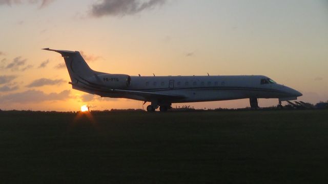 Embraer Legacy 600/650 (PR-PTG)