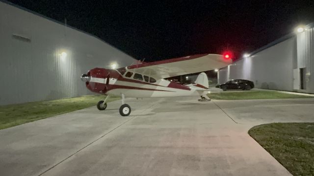 Cessna 190 (N190S) - Cessna 190