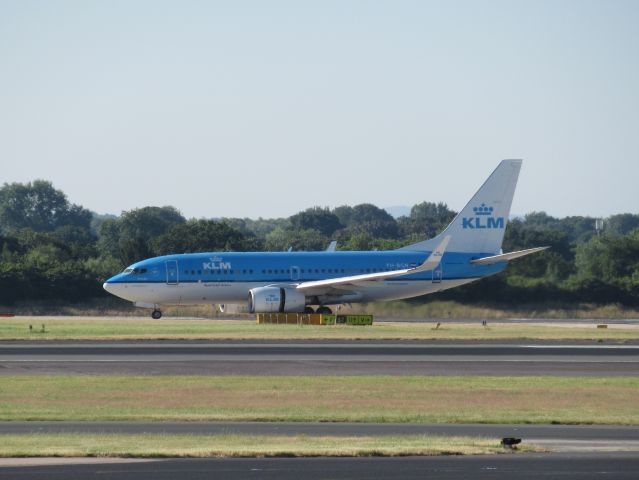 Boeing 737-700 (PH-BGN) - Taken from Manchester Runway Visitor Park. PH-BGN taxing after landing on 05R.