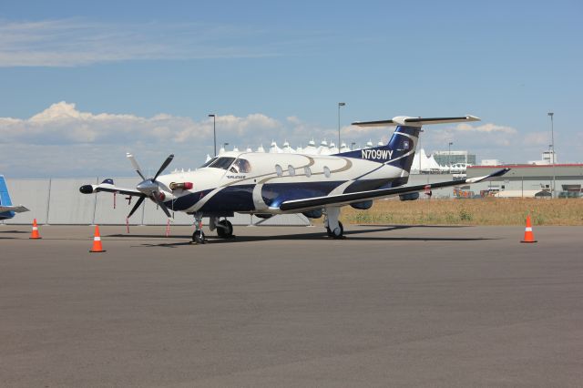 Pilatus PC-12 (N709WY)