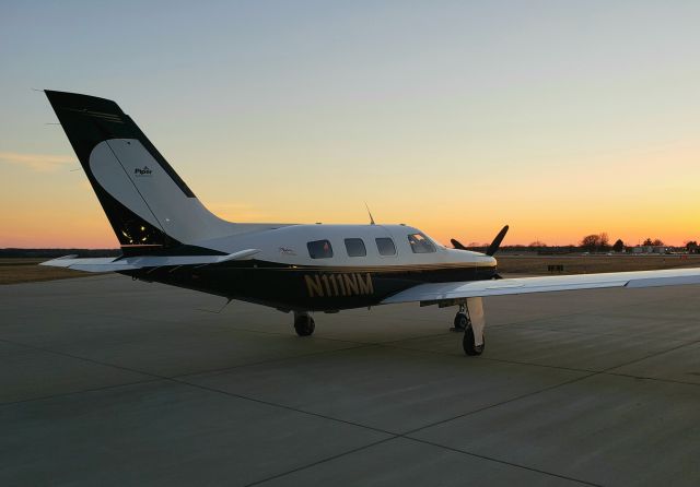 Piper Malibu Mirage (N111NM) - Nice sunset