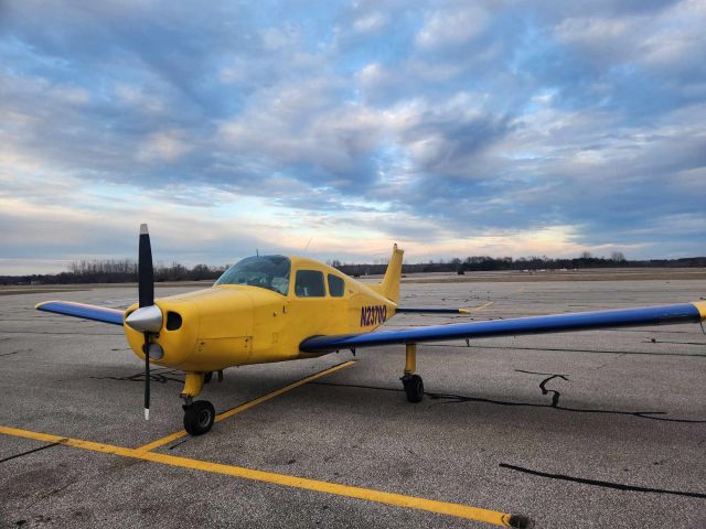 Beechcraft Sundowner (N2370Q)