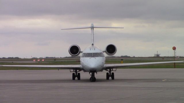 Canadair Regional Jet CRJ-900 (C-FUJZ)