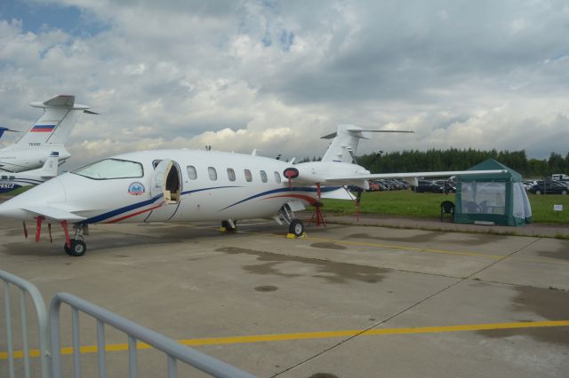 Piaggio P.180 Avanti —