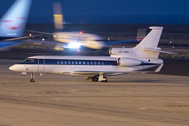 Dassault Falcon 7X (CS-DSB)