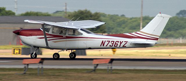 Cessna Skylane RG (N726YZ)