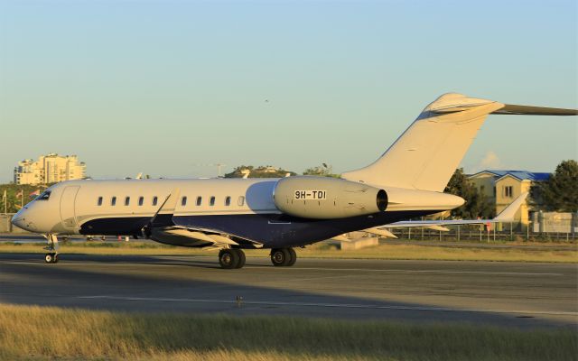 Bombardier Global 5000 (9H-TDI)