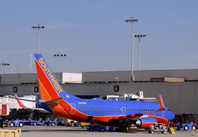 Boeing 737-700 (N403WN)