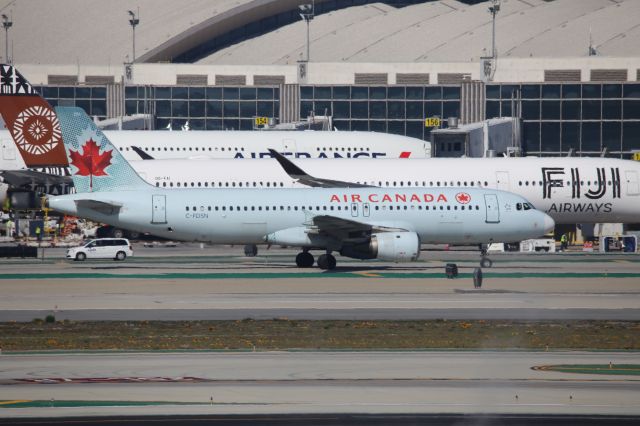 Airbus A320 (C-FDSN)
