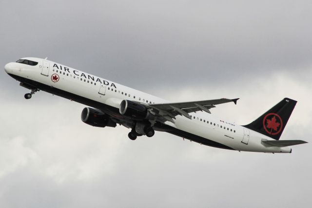 Airbus A321 (C-FGKP)