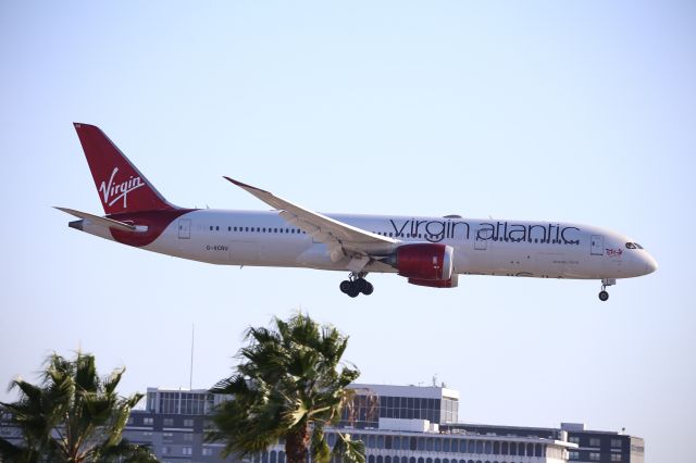Boeing 787-9 Dreamliner (G-VCRU)