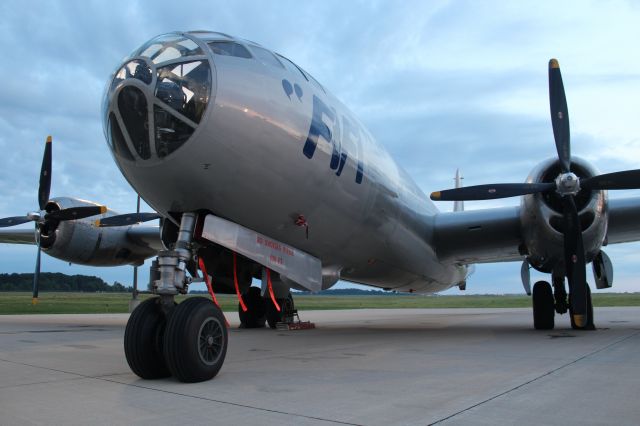 Boeing B-29 Superfortress (N529B) - FIFI at Dawn in Appleton.