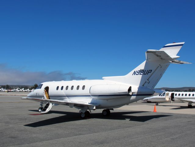 Hawker 800 (N92UP) - A very good business jet with a stand up cabin.