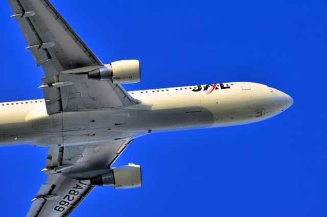 Boeing 777-200 (JA8269) - 2013: Stored 05/2015  