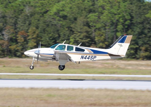Beechcraft 55 Baron (N44SP)
