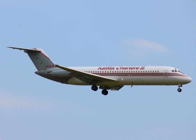 Douglas DC-9-10 (N916CK) - Landing at Shreveport Regional.