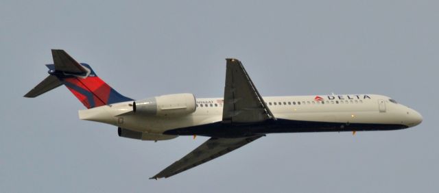 Boeing 717-200 (N966AT)