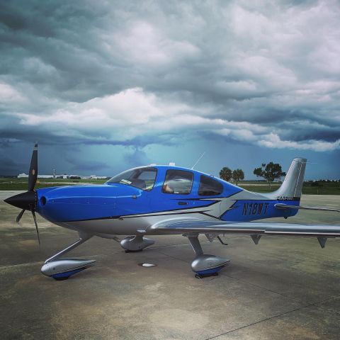 Cirrus SR-22 (N18WT) - Ground time while a storm passes on the way from KFPR to KGMU