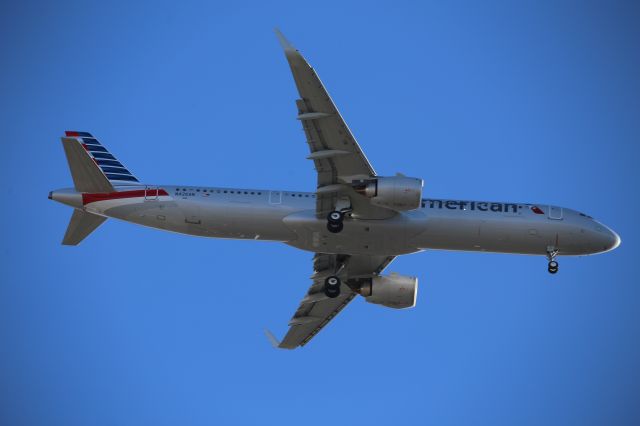 Airbus A321neo (N426AN)