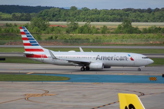 Boeing 737-800 (N357PV)