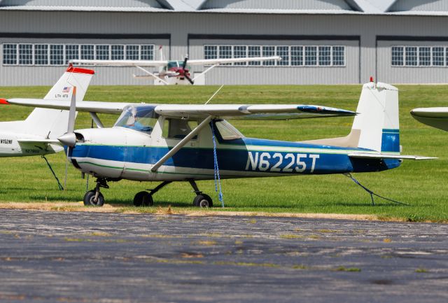 Cessna Commuter (N6225T)