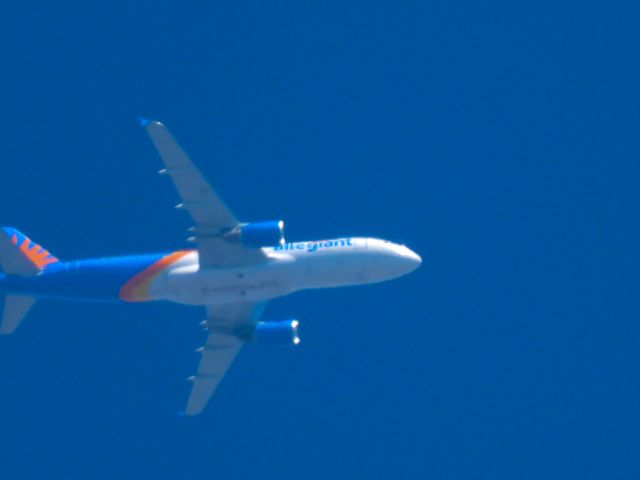 Airbus A320 (N284NV) - AAY1188br /AZA-SGFbr /08/14/22