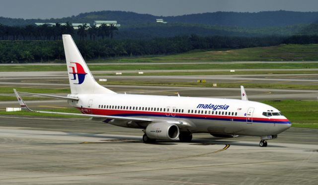 Boeing 737-800 (9M-FFE) - 2013