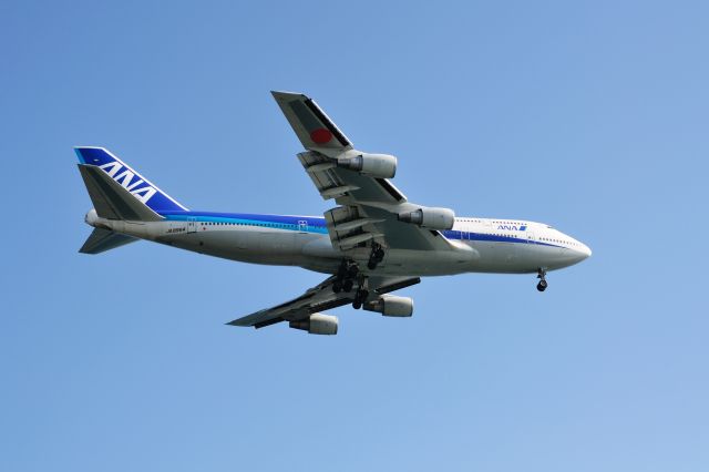 Boeing 747-400 (JA8964) - 2011/3/5