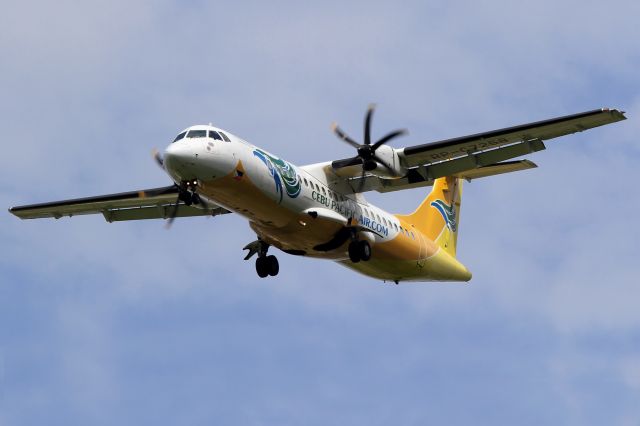 Aerospatiale ATR-42-300 (RP-C7258) - Type 72-212A Serial number 944 Engines 2 x PWC PW127F 