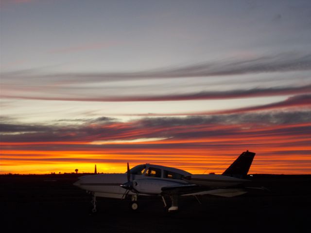 Cessna 310 (VH-WZW)