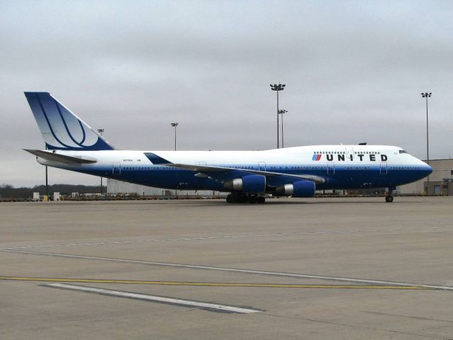 N171UA — - B747-400 from Pudong on the UPS ramp at KRFD waiting out storms at ORD