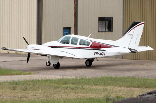 VH-XCV —