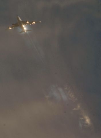 Boeing 747-400 — - KLM 24 Houston to Amsterdam over Cleveland 33,000 ft.