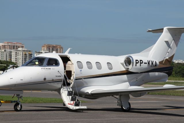 — — - PHENOM 100 EMBRAER RIO DE JANEIRO BRAZIL