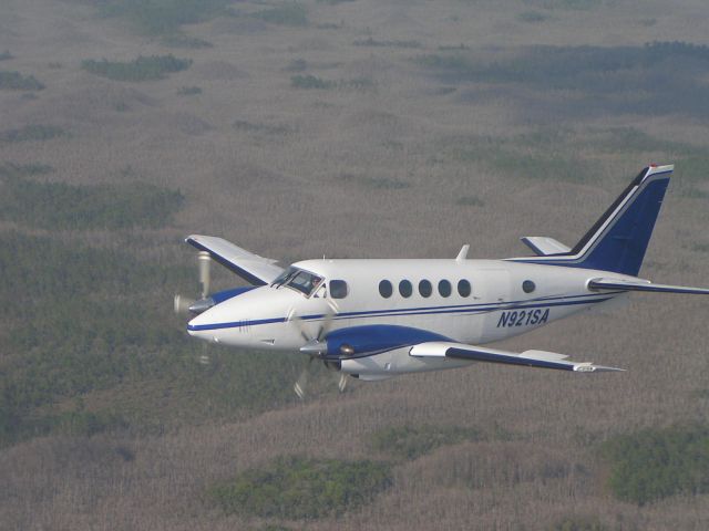 Beechcraft King Air 100 (N921SA) - Air to air over to the Everglades National Park Florida