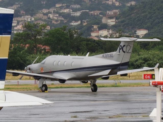 Pilatus PC-12 (N381SL) - 21 MAI 2015