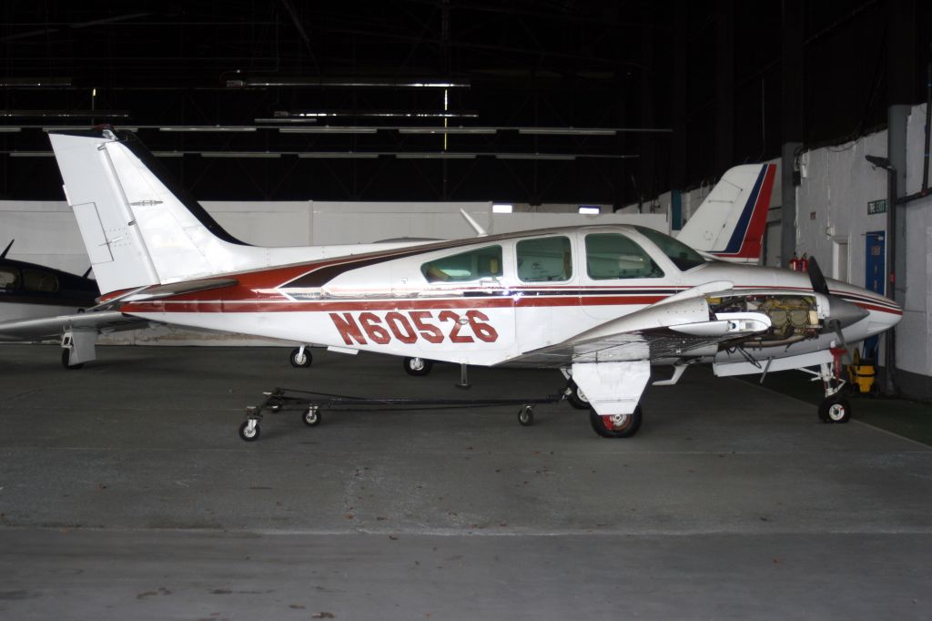Beechcraft 55 Baron (N60526)