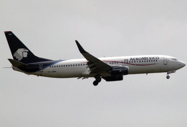 Boeing 737-800 (XA-AMA) - Taken 8-8-2013