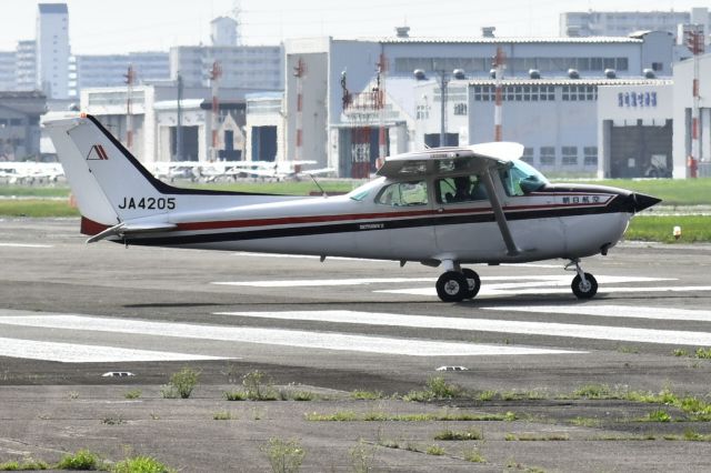 Cessna Skyhawk (JA4205) - Asahi Air 