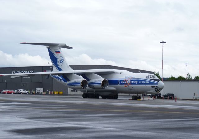 Ilyushin Il-76 (RA-76952) - The Russians were in town.